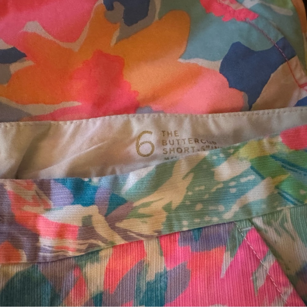 4 Lilly Pulitzer Shorts - Knit Callahan and Buttercup - Size 6 - Picture 4 of 8